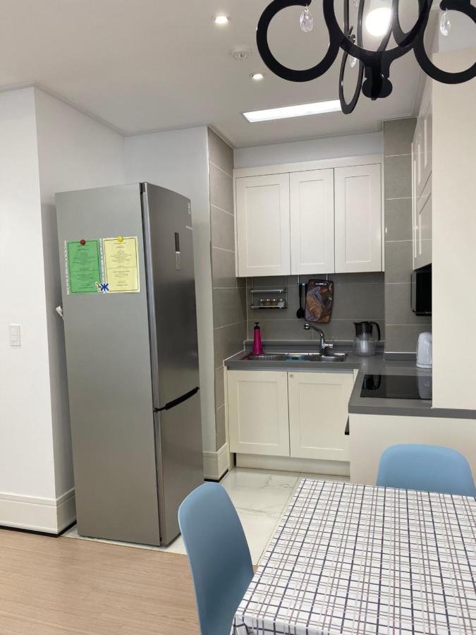 Appartement Жк Highvill Ishim D1 à Astana Extérieur photo